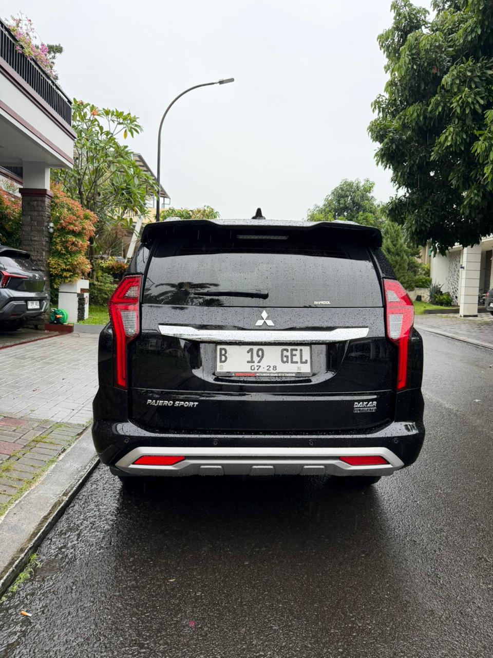 Gambar Pajero sport 2.4 dakar Ultimate 4x2